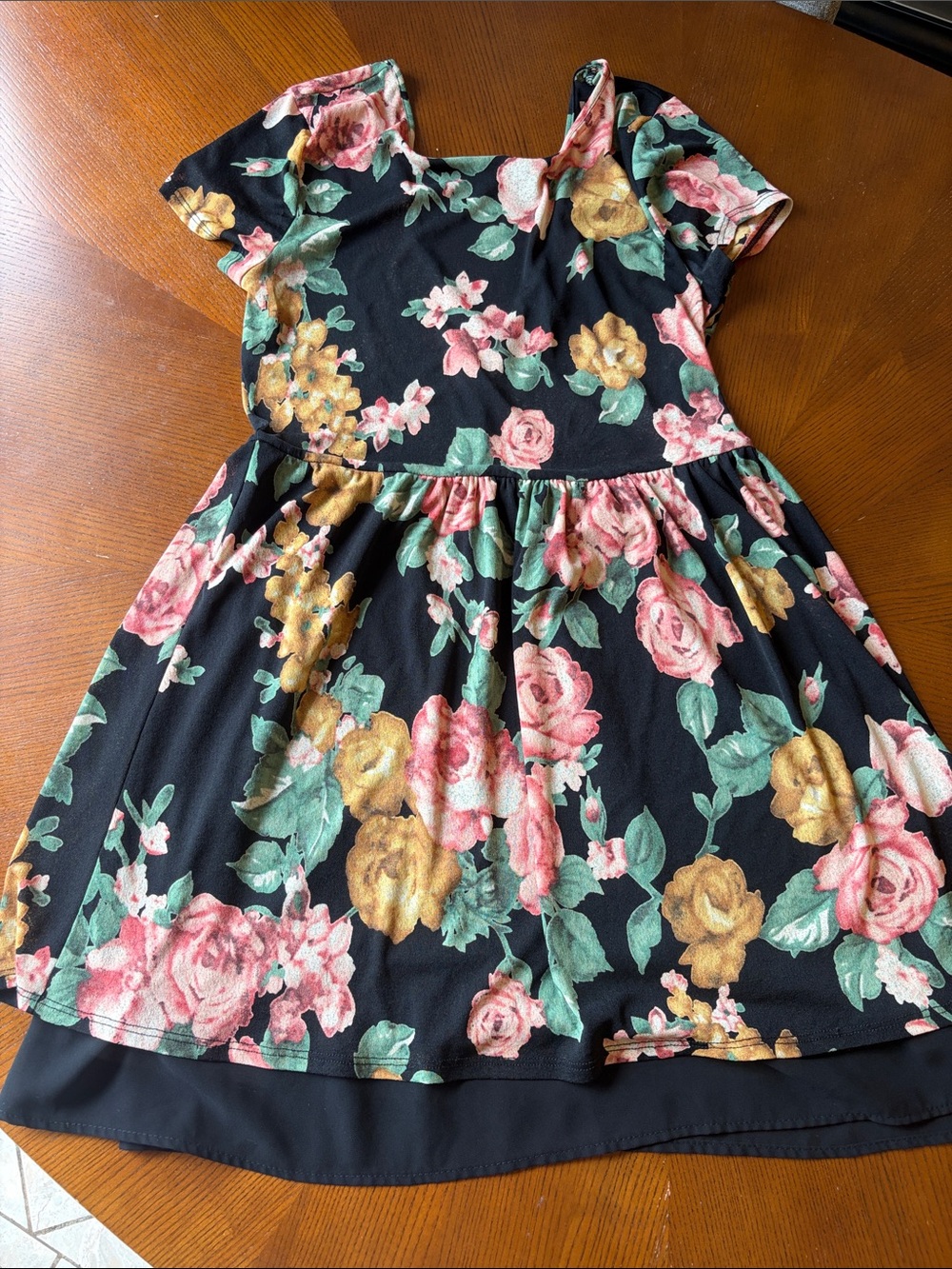 Jella Couture Black Floral Short Sleeve Backless Dress - Pink & Gold Roses